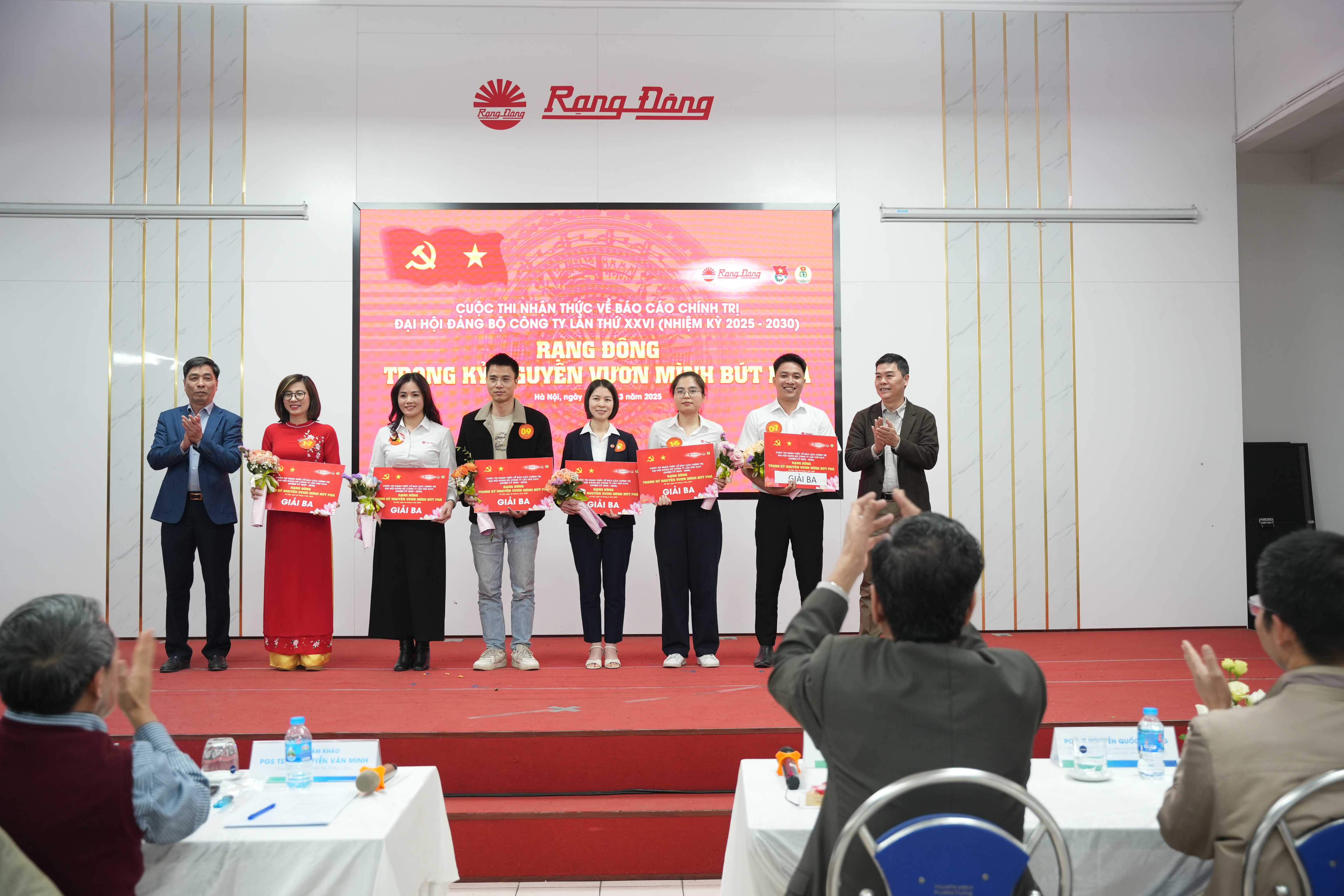 Các đội đạt giải ba