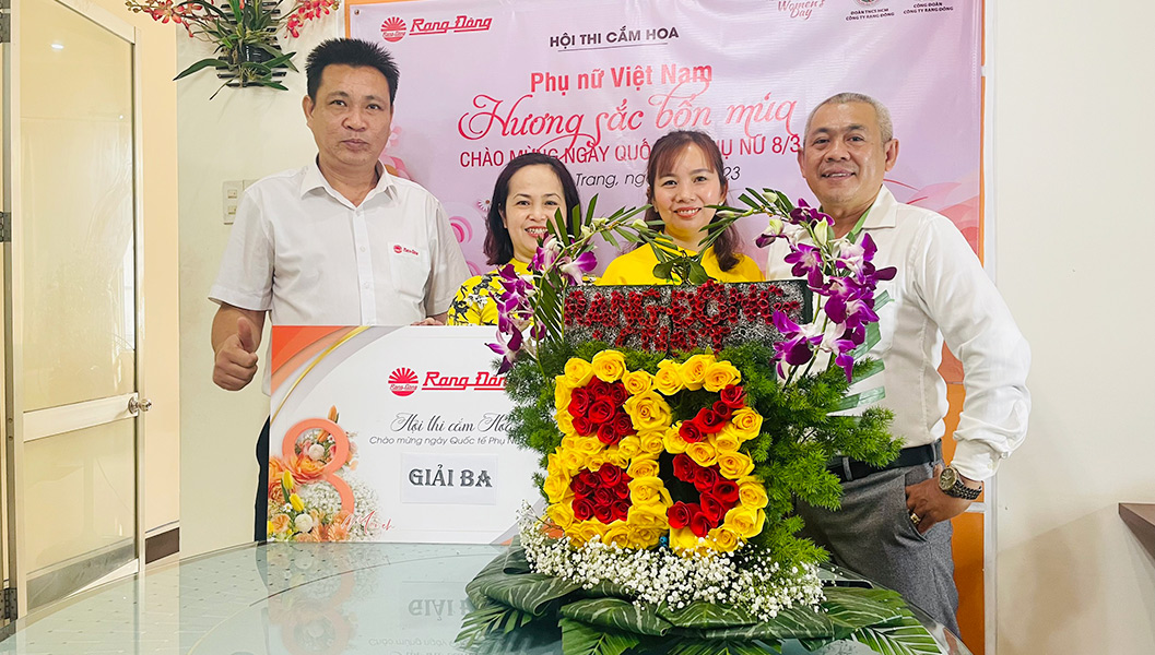 Tác phẩm: Hương sắc yêu thương