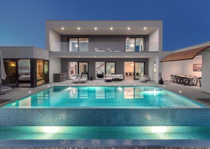 FULL SMARTHOME