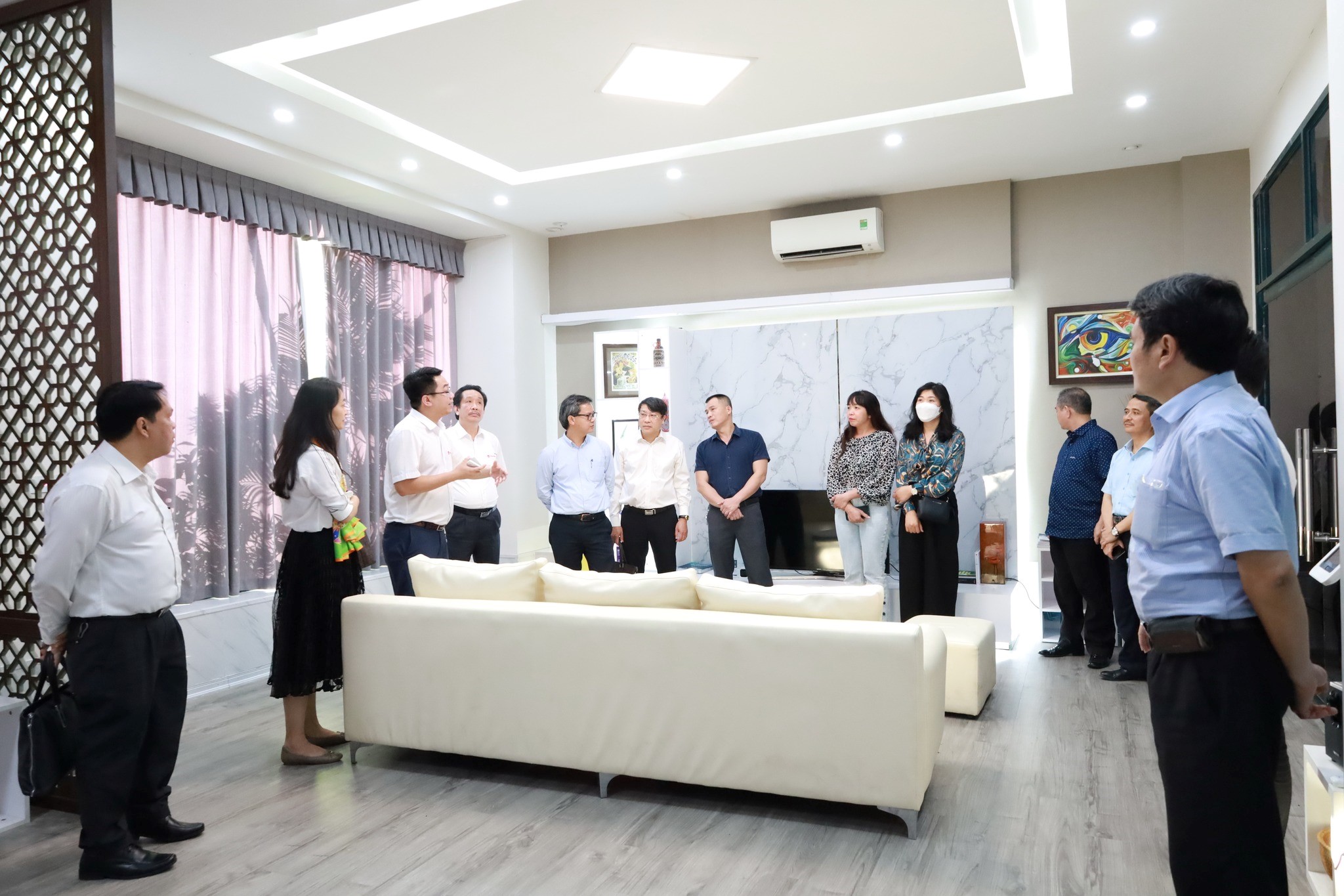 Rạng Đông vinh dự đón Ban Tuyên giáo Trung ương khảo sát việc thực hiện Nghị quyết số 20-NQ/TW về phát triển khoa học và công nghệ