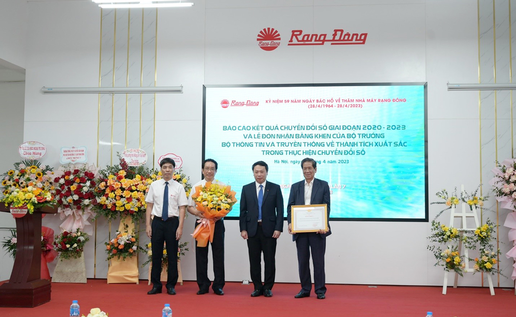 Rạng Đông tổ chức thành công lễ kỷ niệm 59 năm ngày Bác Hồ về thăm