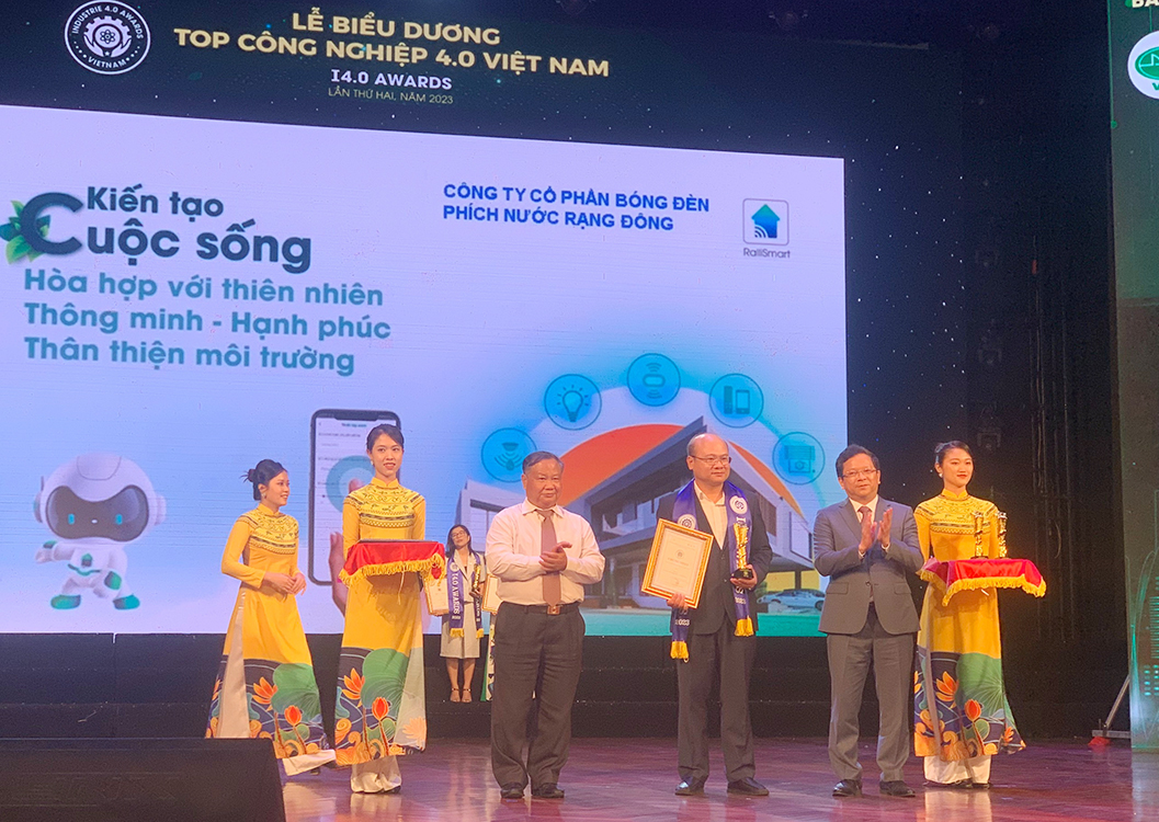 Rạng Đông được vinh danh tại Giải thưởng TOP công nghiệp 4.0 Việt Nam