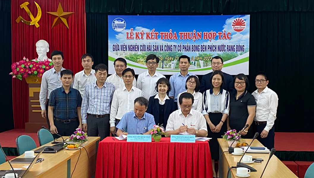 Viện Nghiên cứu hải sản và Rạng Đông ký kết hợp tác chiến lược