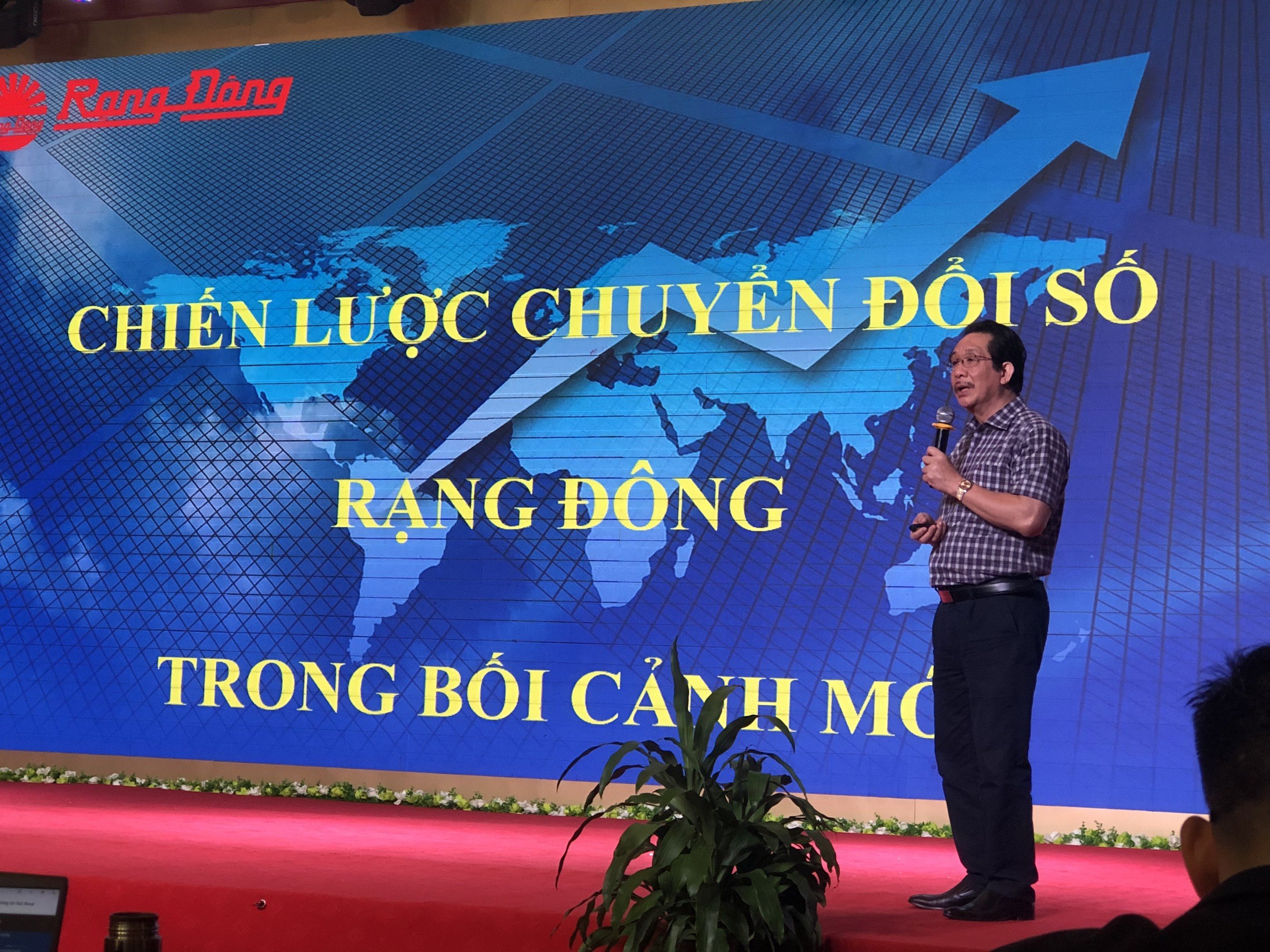 Rạng Đông chia sẻ kinh nghiệm chuyển đổi số doanh nghiệp theo lời mời của Bộ Kế hoạch và Đầu tư